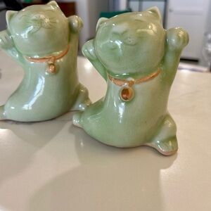 Green Ceramic Cat Figurine Set